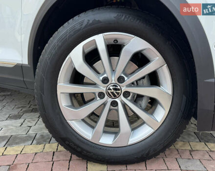 Білий Фольксваген Ті-Рок, об'ємом двигуна 1.5 л та пробігом 55 тис. км за 22799 $, фото 41 на Automoto.ua