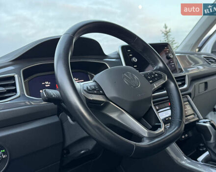 Білий Фольксваген Ті-Рок, об'ємом двигуна 1.5 л та пробігом 55 тис. км за 22799 $, фото 97 на Automoto.ua