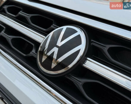 Білий Фольксваген Ті-Рок, об'ємом двигуна 1.5 л та пробігом 55 тис. км за 22799 $, фото 10 на Automoto.ua
