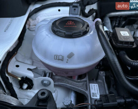 Білий Фольксваген Ті-Рок, об'ємом двигуна 1.5 л та пробігом 55 тис. км за 22799 $, фото 142 на Automoto.ua