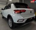 Фольксваген Ти-Рок 2024 в Тернополе на Automoto.ua Белый Фольксваген Ти-Рок, объемом двигателя 1.4 л и пробегом 5 тыс. км за 28300 $, фото 24 на Automoto.ua