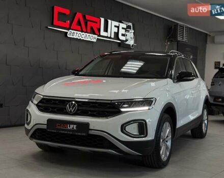 Фольксваген Ти-Рок 2024 в Тернополе на Automoto.ua Белый Фольксваген Ти-Рок, объемом двигателя 1.4 л и пробегом 5 тыс. км за 28300 $, фото 8 на Automoto.ua