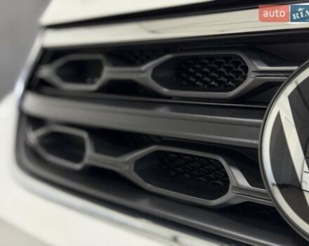 Фольксваген Ти-Рок 2024 в Тернополе на Automoto.ua Белый Фольксваген Ти-Рок, объемом двигателя 1.4 л и пробегом 5 тыс. км за 28300 $, фото 5 на Automoto.ua