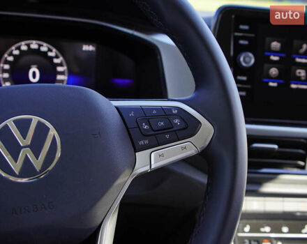 Білий Фольксваген Ті-Рок, об'ємом двигуна 1.4 л та пробігом 8 тис. км за 28687 $, фото 20 на Automoto.ua