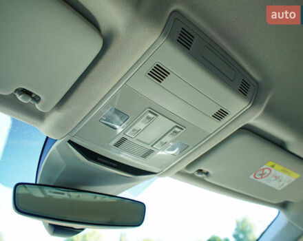 Білий Фольксваген Ті-Рок, об'ємом двигуна 1.4 л та пробігом 8 тис. км за 28687 $, фото 21 на Automoto.ua