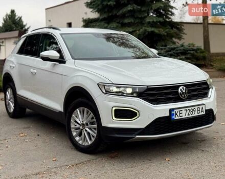 Білий Фольксваген Ті-Рок, об'ємом двигуна 1.5 л та пробігом 65 тис. км за 22999 $, фото 1 на Automoto.ua