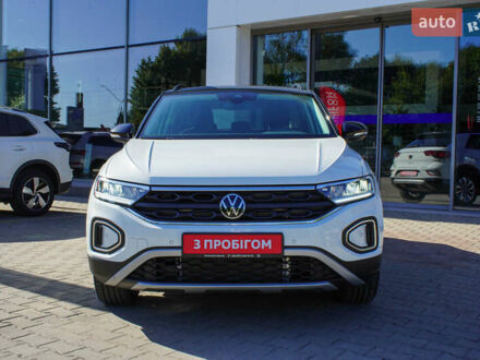 Фольксваген Ті-Рок 2025 у Житомирі на Automoto.ua Білий Фольксваген Ті-Рок, об'ємом двигуна 1.4 л та пробігом 8 тис. км за 28687 $, фото 1 на Automoto.ua