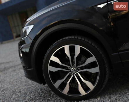 Черный Фольксваген Ти-Рок, объемом двигателя 1.97 л и пробегом 110 тыс. км за 24899 $, фото 30 на Automoto.ua