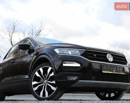 Черный Фольксваген Ти-Рок, объемом двигателя 1.97 л и пробегом 110 тыс. км за 24899 $, фото 21 на Automoto.ua