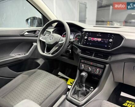Фольксваген Ти-Рок 2020 в Черновцах на Automoto.ua Черный Фольксваген Ти-Рок, объемом двигателя 1.6 л и пробегом 200 тыс. км за 20700 $, фото 22 на Automoto.ua