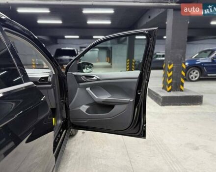 Фольксваген Ти-Рок 2020 в Черновцах на Automoto.ua Черный Фольксваген Ти-Рок, объемом двигателя 1.6 л и пробегом 200 тыс. км за 20700 $, фото 19 на Automoto.ua