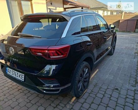 Черный Фольксваген Ти-Рок, объемом двигателя 1.5 л и пробегом 58 тыс. км за 26000 $, фото 4 на Automoto.ua