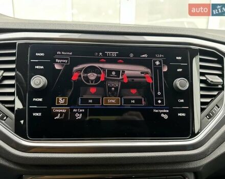 Чорний Фольксваген Ті-Рок, об'ємом двигуна 1.5 л та пробігом 98 тис. км за 23900 $, фото 19 на Automoto.ua