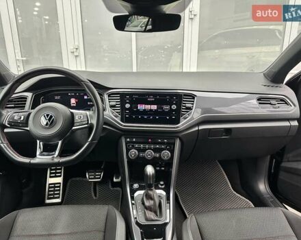 Чорний Фольксваген Ті-Рок, об'ємом двигуна 1.5 л та пробігом 98 тис. км за 23900 $, фото 13 на Automoto.ua