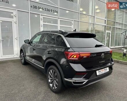 Чорний Фольксваген Ті-Рок, об'ємом двигуна 1.5 л та пробігом 98 тис. км за 23900 $, фото 4 на Automoto.ua