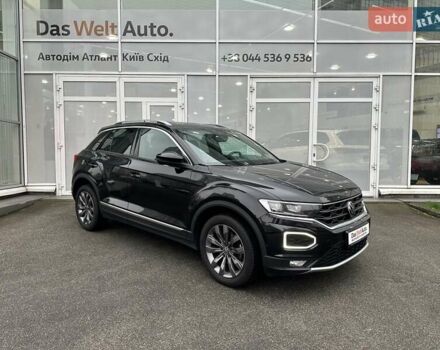 Чорний Фольксваген Ті-Рок, об'ємом двигуна 1.5 л та пробігом 98 тис. км за 23900 $, фото 1 на Automoto.ua