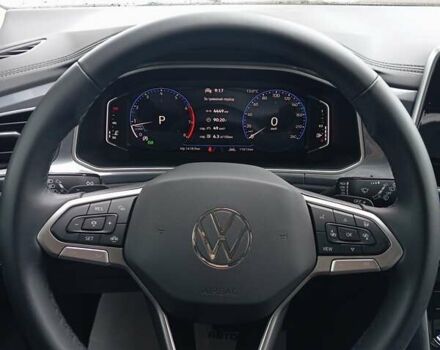 Черный Фольксваген Ти-Рок, объемом двигателя 1.4 л и пробегом 11 тыс. км за 30200 $, фото 16 на Automoto.ua