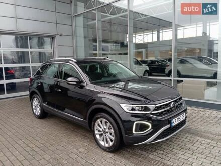 Фольксваген Ті-Рок 2024 у Києві на Automoto.ua Чорний Фольксваген Ті-Рок, об'ємом двигуна 1.4 л та пробігом 11 тис. км за 30200 $, фото 1 на Automoto.ua