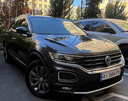 Коричневый Фольксваген Ти-Рок, объемом двигателя 1.5 л и пробегом 53 тыс. км за 23000 $, фото 1 на Automoto.ua