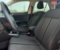 Красный Фольксваген Ти-Рок, объемом двигателя 1.5 л и пробегом 140 тыс. км за 20800 $, фото 16 на Automoto.ua