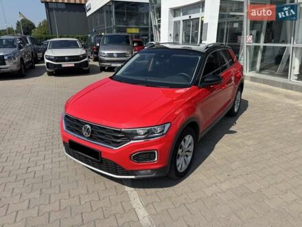 Фольксваген Ти-Рок 2019 в Черновцах на Automoto.ua Красный Фольксваген Ти-Рок, объемом двигателя 1.5 л и пробегом 140 тыс. км за 20800 $, фото 1 на Automoto.ua