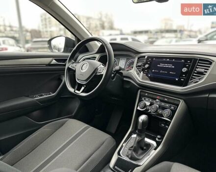 Фольксваген Ти-Рок, объемом двигателя 1.5 л и пробегом 89 тыс. км за 23200 $, фото 16 на Automoto.ua