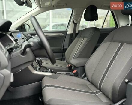 Фольксваген Ти-Рок, объемом двигателя 1.5 л и пробегом 89 тыс. км за 23200 $, фото 12 на Automoto.ua