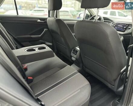 Фольксваген Ти-Рок, объемом двигателя 1.5 л и пробегом 89 тыс. км за 23200 $, фото 9 на Automoto.ua