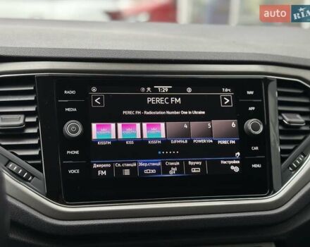 Фольксваген Ти-Рок, объемом двигателя 1.5 л и пробегом 89 тыс. км за 23200 $, фото 25 на Automoto.ua