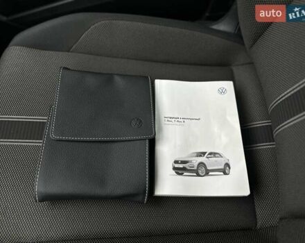 Фольксваген Ти-Рок, объемом двигателя 1.5 л и пробегом 89 тыс. км за 23200 $, фото 33 на Automoto.ua