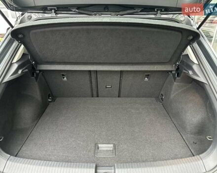 Фольксваген Ти-Рок, объемом двигателя 1.5 л и пробегом 89 тыс. км за 23200 $, фото 35 на Automoto.ua