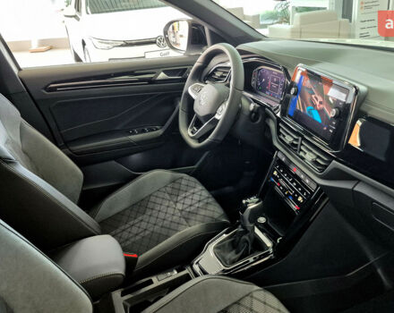 купить новое авто Фольксваген Ти-Рок 2025 года от официального дилера Автодім Атлант на Вацлава Гавела Фольксваген фото