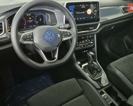 Фольксваген Ти-Рок, объемом двигателя 1.4 л и пробегом 0 тыс. км за 30999 $, фото 26 на Automoto.ua