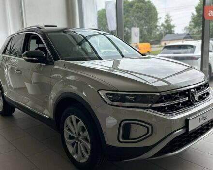 Фольксваген Ти-Рок, объемом двигателя 1.4 л и пробегом 0 тыс. км за 31613 $, фото 2 на Automoto.ua