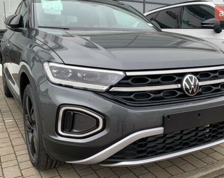 Фольксваген Ти-Рок 2025 в Тернополе на Automoto.ua Фольксваген Ти-Рок, объемом двигателя 1.4 л и пробегом 0 тыс. км за 31800 $, фото 1 на Automoto.ua