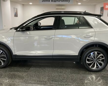 купить новое авто Фольксваген Ти-Рок 2025 года от официального дилера Автодім Атлант на Вацлава Гавела Фольксваген фото