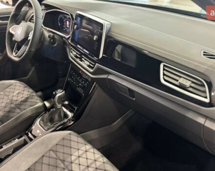 Фольксваген Ті-Рок, об'ємом двигуна 1.4 л та пробігом 0 тис. км за 33635 $, фото 14 на Automoto.ua