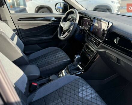 Фольксваген Ти-Рок, объемом двигателя 1.4 л и пробегом 0 тыс. км за 35177 $, фото 23 на Automoto.ua