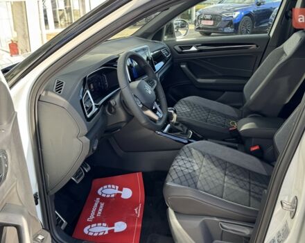 Фольксваген Ті-Рок 2025 у Чернівцях на Automoto.ua Фольксваген Ті-Рок, об'ємом двигуна 1.4 л та пробігом 0 тис. км за 33400 $, фото 21 на Automoto.ua