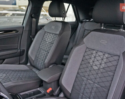 Фольксваген Ті-Рок, об'ємом двигуна 1.4 л та пробігом 0 тис. км за 33970 $, фото 17 на Automoto.ua