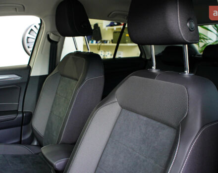 Фольксваген Ти-Рок, объемом двигателя 1.4 л и пробегом 0 тыс. км за 31613 $, фото 20 на Automoto.ua