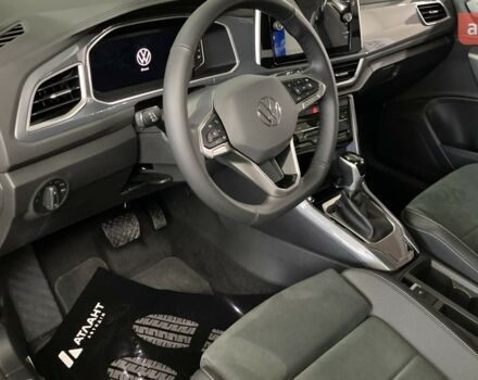 купить новое авто Фольксваген Ти-Рок 2025 года от официального дилера Автодім Атлант на Вацлава Гавела Фольксваген фото