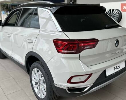 Фольксваген Ти-Рок, объемом двигателя 1.4 л и пробегом 0 тыс. км за 31613 $, фото 4 на Automoto.ua