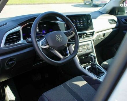 Фольксваген Ті-Рок, об'ємом двигуна 1.4 л та пробігом 8 тис. км за 28920 $, фото 15 на Automoto.ua