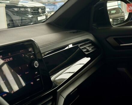 Фольксваген Ти-Рок, объемом двигателя 1.4 л и пробегом 0 тыс. км за 33450 $, фото 12 на Automoto.ua