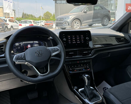 Фольксваген Ті-Рок, об'ємом двигуна 1.4 л та пробігом 0 тис. км за 31500 $, фото 13 на Automoto.ua