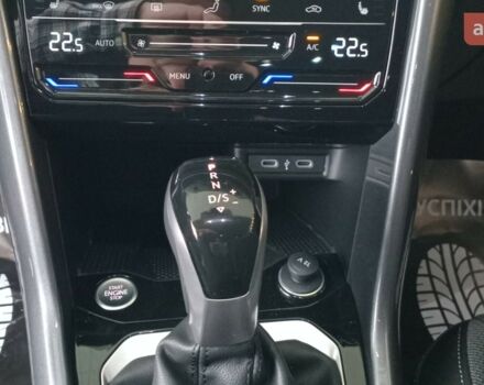 Фольксваген Ти-Рок, объемом двигателя 1.4 л и пробегом 0 тыс. км за 31500 $, фото 19 на Automoto.ua