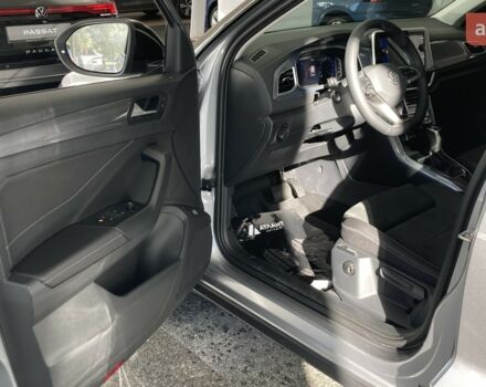 купить новое авто Фольксваген Ти-Рок 2025 года от официального дилера Автодім Атлант на Вацлава Гавела Фольксваген фото