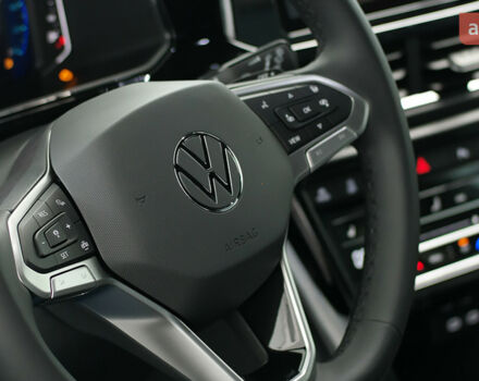 Фольксваген Ті-Рок, об'ємом двигуна 1.4 л та пробігом 0 тис. км за 31666 $, фото 6 на Automoto.ua