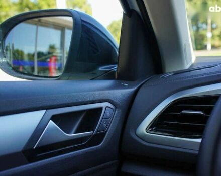 Фольксваген Ті-Рок, об'ємом двигуна 1.4 л та пробігом 8 тис. км за 28920 $, фото 17 на Automoto.ua